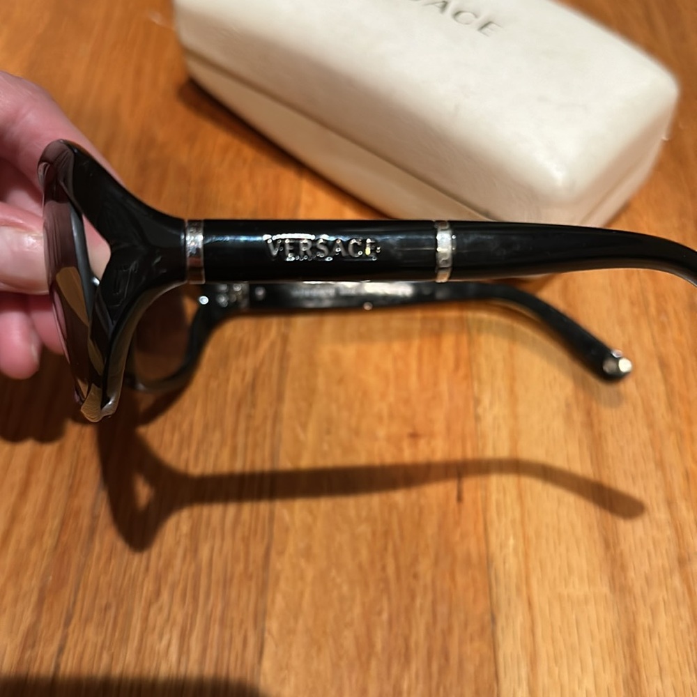 Authentic Versace Sunglasses - image 4